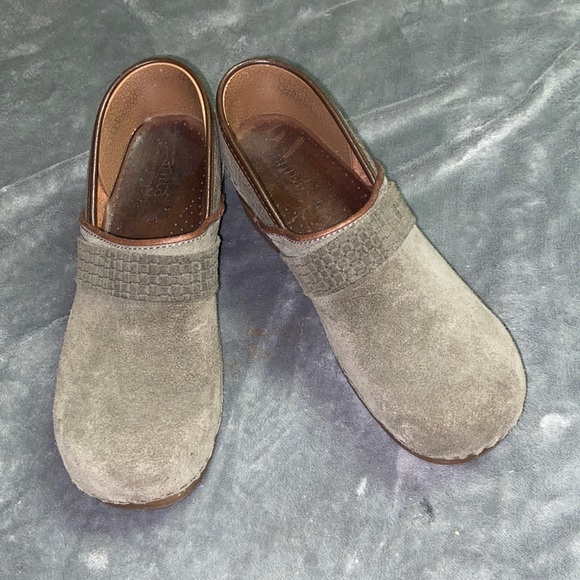 Sanita Suede Clogs Size 40 US Women’s 9 - Picture 2 of 9